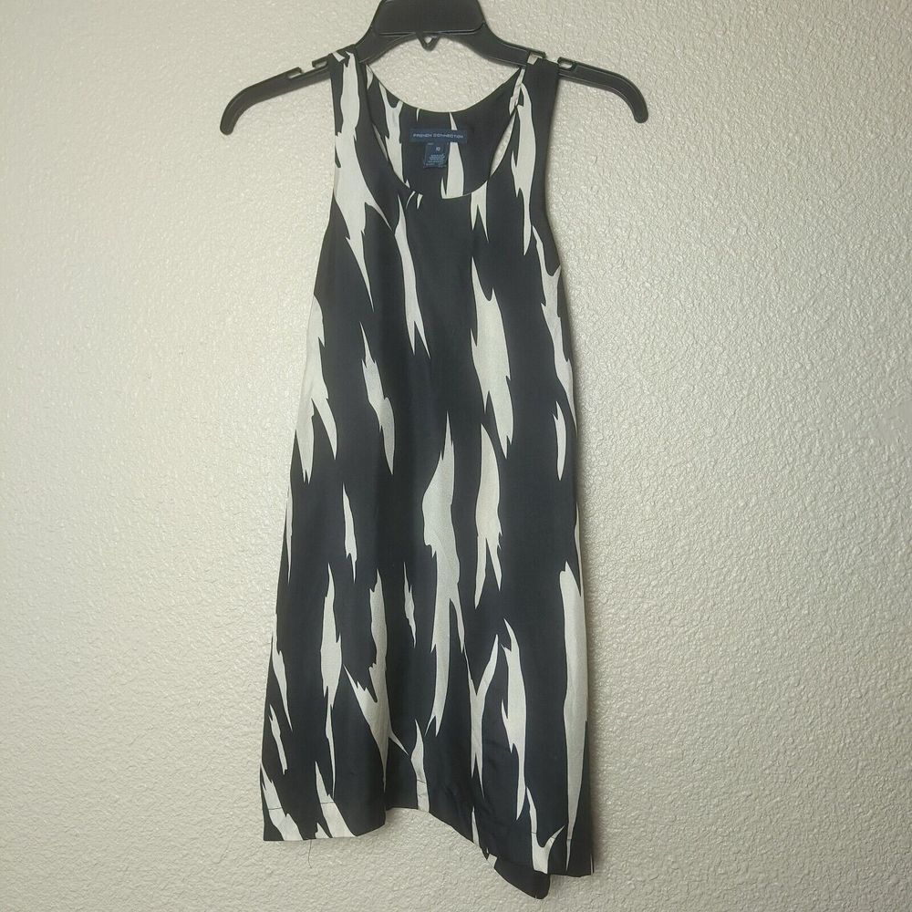 FRENCH‎ CONNECTION sleeveless women's blouse 100% silk size 10 zebra designs